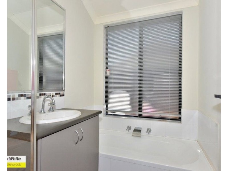 226 Charlottes Vista, Ellenbrook WA 6069