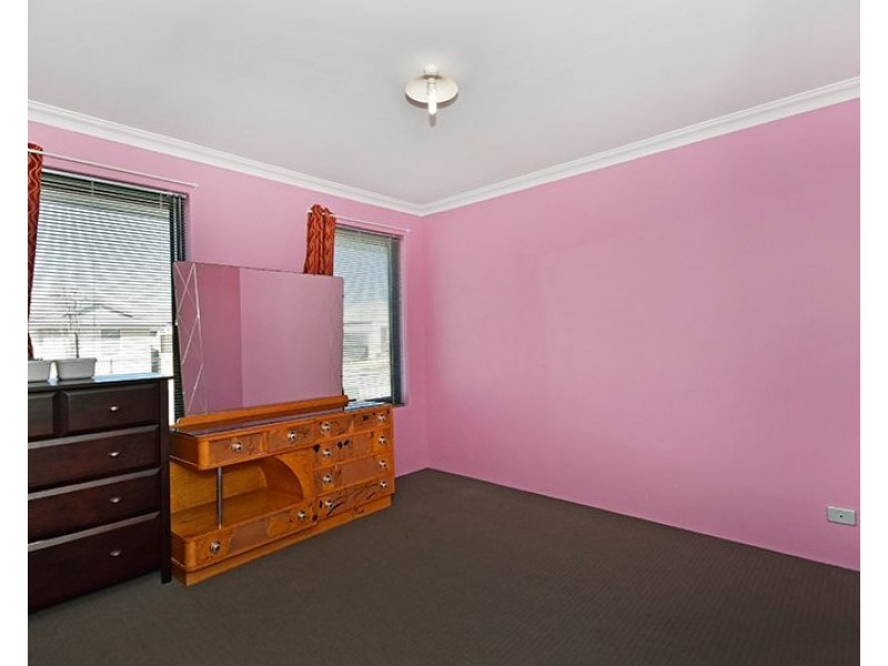 4 Minikin Drive, Aveley WA 6069