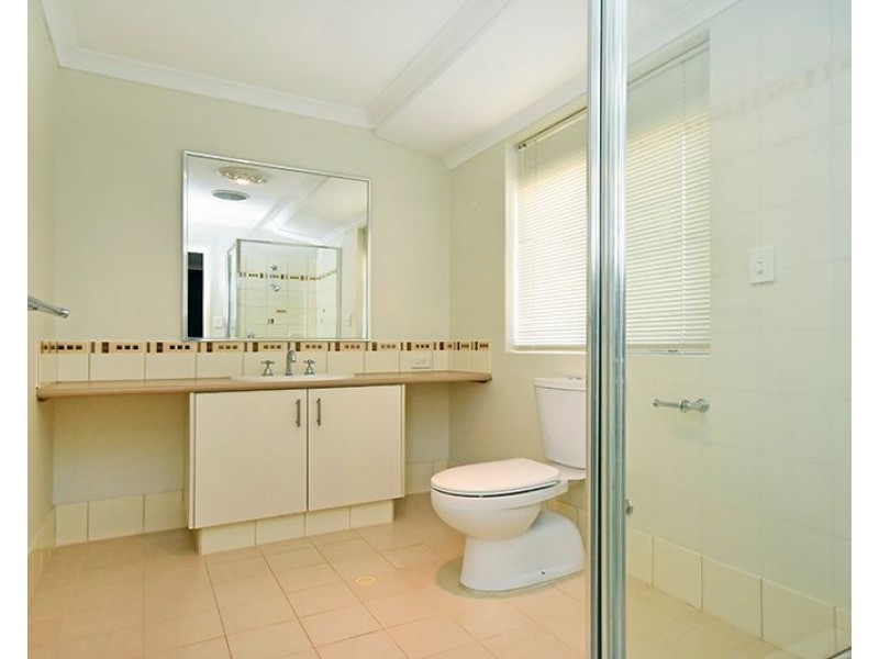14 Pasalich Bend, Aveley WA 6069