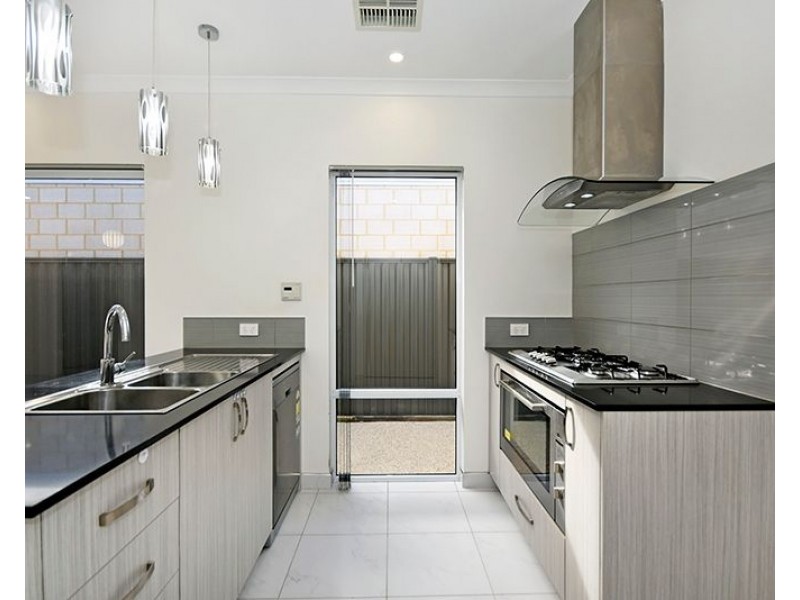 67 Waldeck Road, Caversham WA 6055