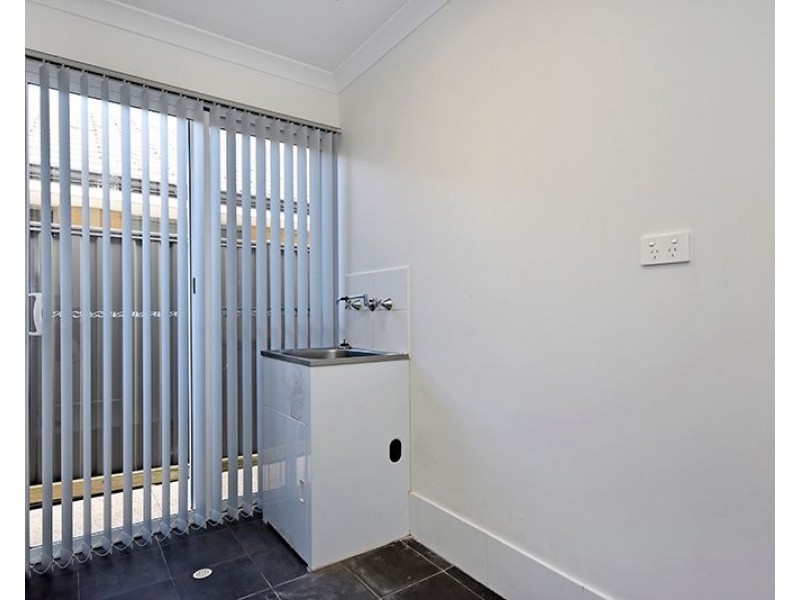 67 Waldeck Road, Caversham WA 6055