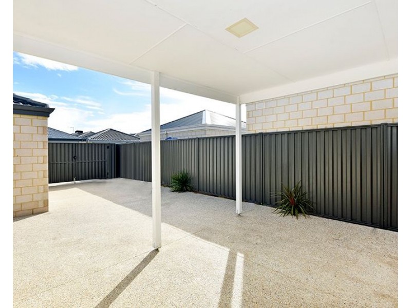 67 Waldeck Road, Caversham WA 6055