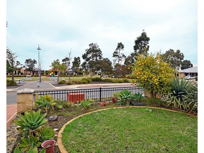 6 Cluny Way, Ellenbrook WA 6069