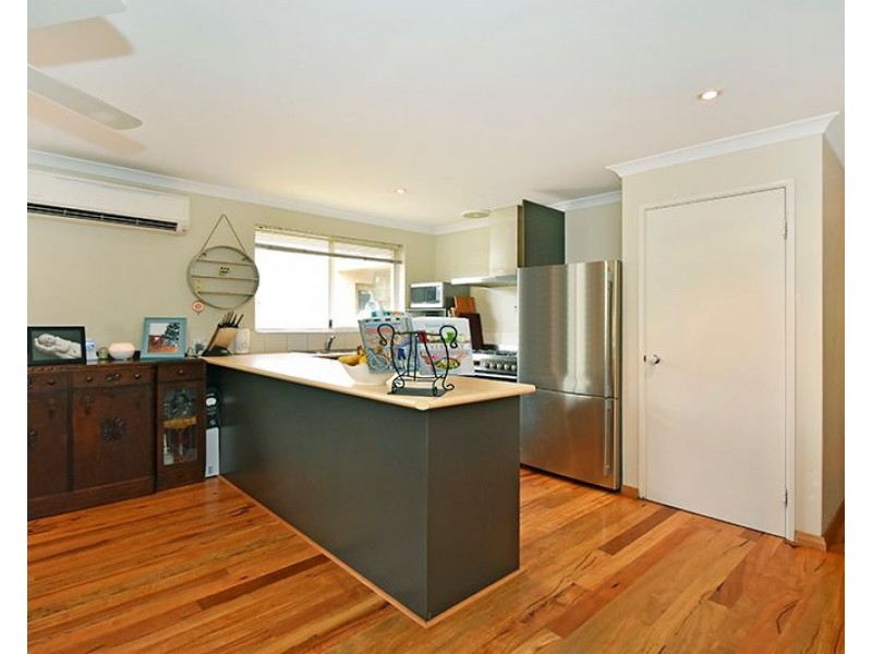 6 Cluny Way, Ellenbrook WA 6069