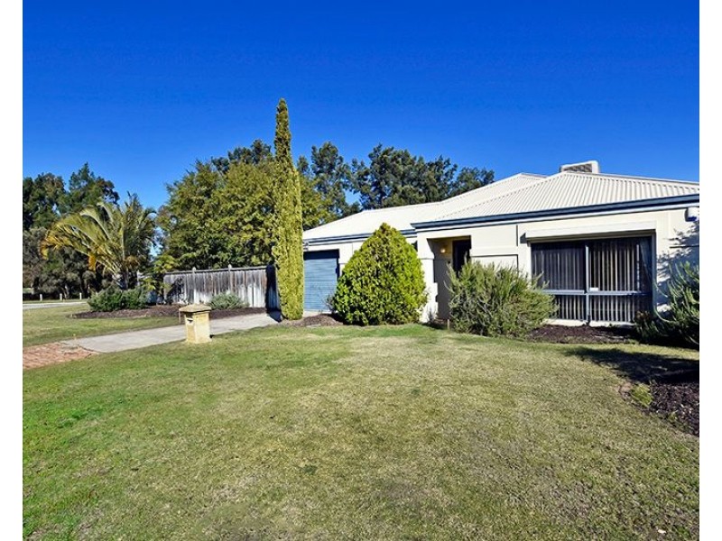 24 Springbrook Drive, Ellenbrook WA 6069