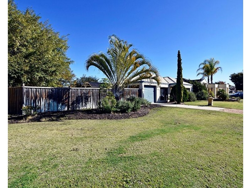 24 Springbrook Drive, Ellenbrook WA 6069
