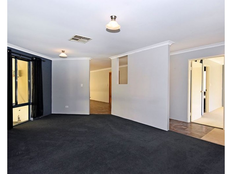 24 Springbrook Drive, Ellenbrook WA 6069