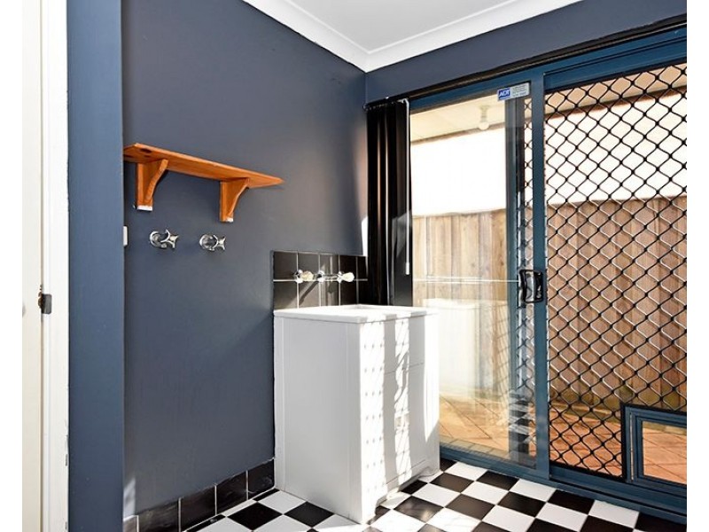 24 Springbrook Drive, Ellenbrook WA 6069