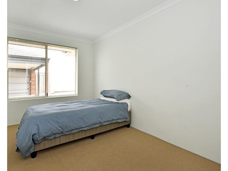 42 Banrock Drive, Ellenbrook WA 6069