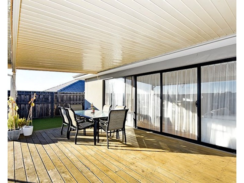 14 Rakich Drive, Ellenbrook WA 6069