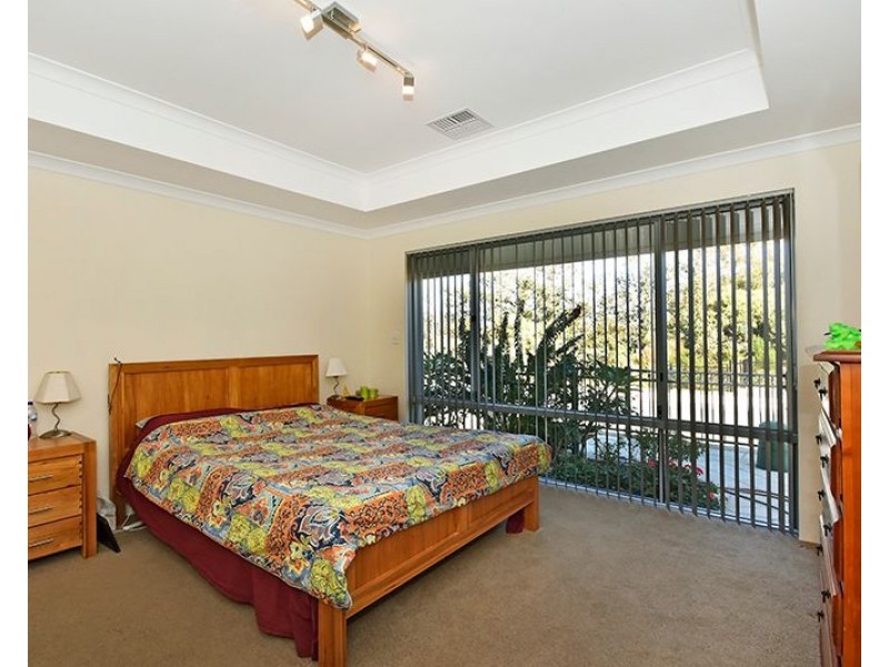 14 Holdsworth Avenue, Aveley WA 6069