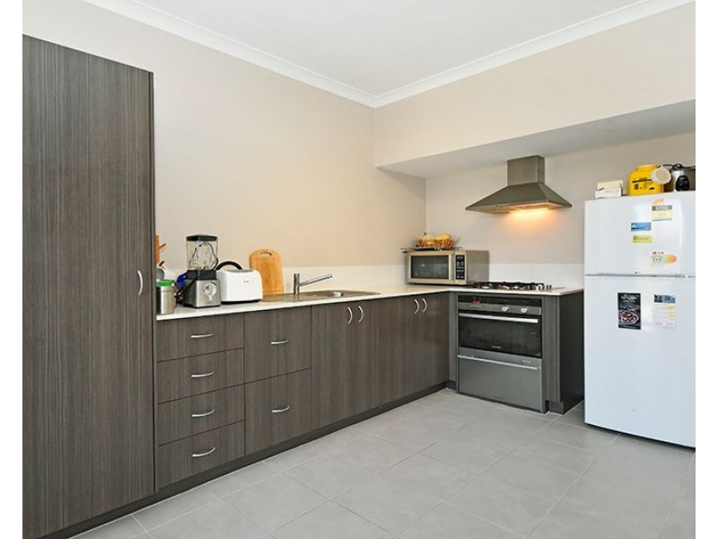 4 Minnie Lane, Ellenbrook WA 6069