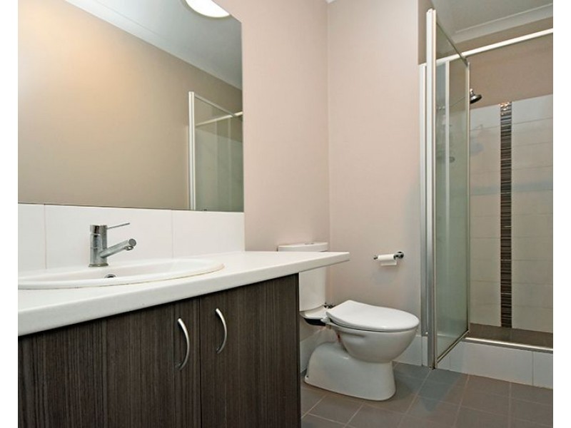 4 Minnie Lane, Ellenbrook WA 6069