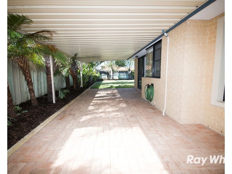 12 Napoli Avenue, Ellenbrook WA 6069