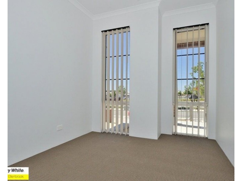 25 Oval Vista, Ellenbrook WA 6069