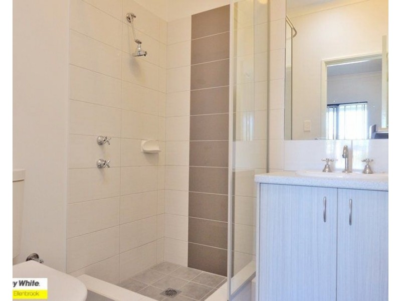 25 Oval Vista, Ellenbrook WA 6069