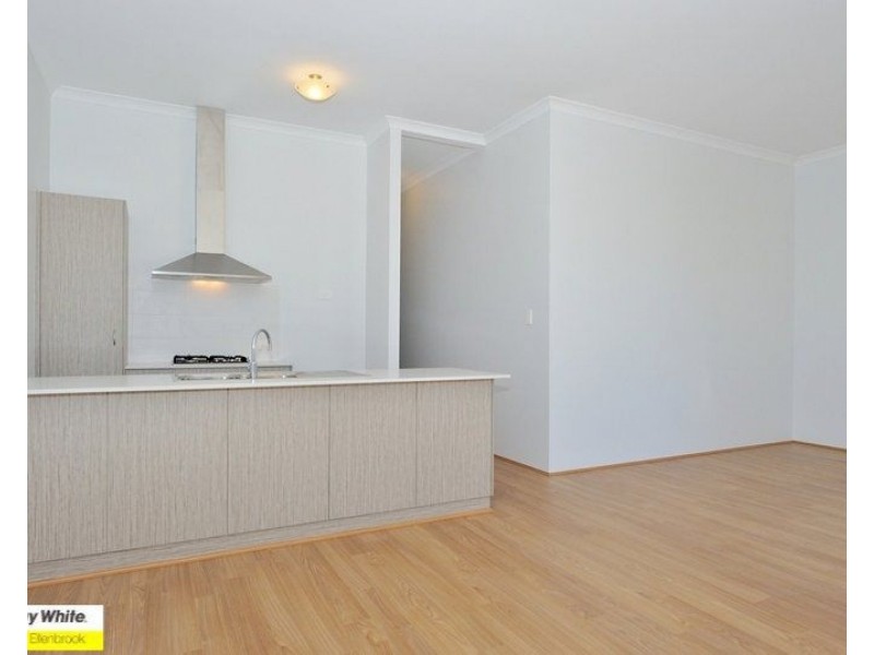 25 Oval Vista, Ellenbrook WA 6069