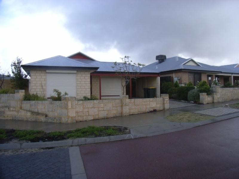 126 Larrawa Circle, Ellenbrook WA 6069