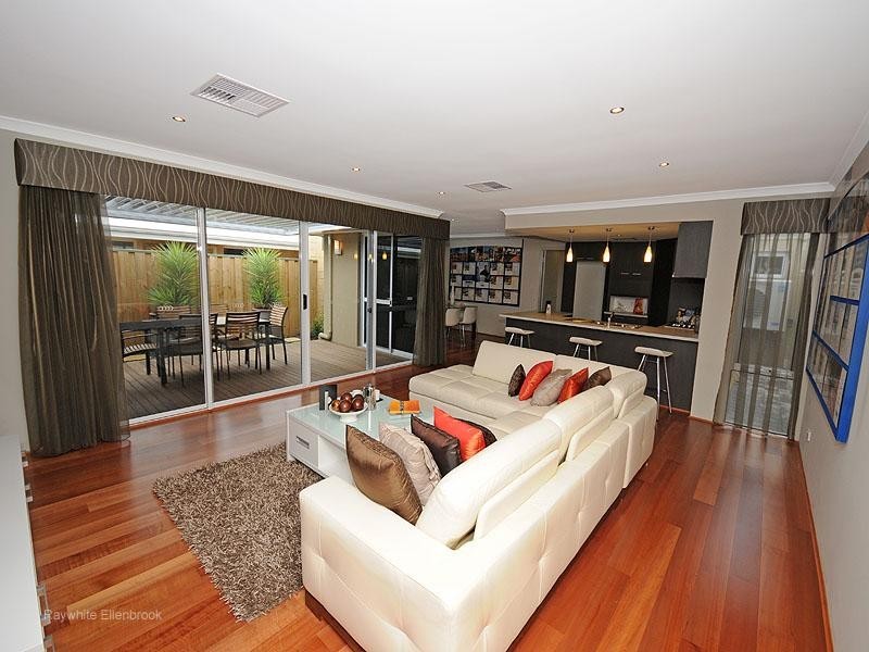 23 Bundaleer Avenue, Ellenbrook WA 6069