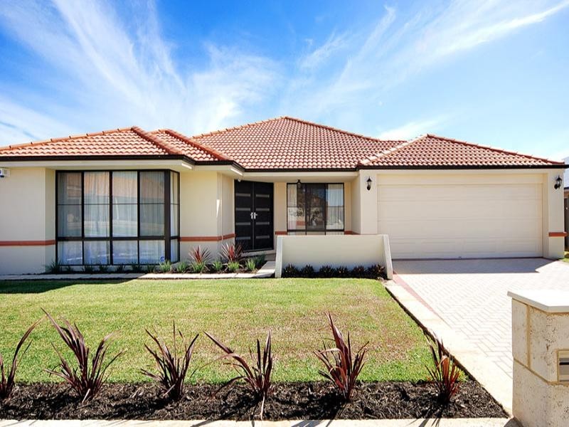 31 Beechwood Circle, Aveley WA 6069