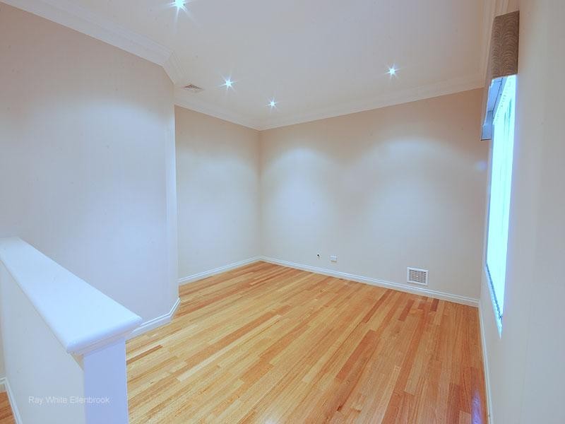 28a Windsor Place, Kallaroo WA 6025