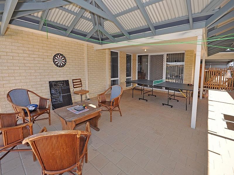 15 Carwell Avenue, Ellenbrook WA 6069