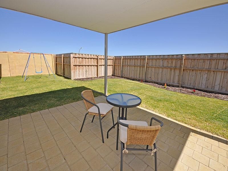 45 Elmina Avenue, Ellenbrook WA 6069