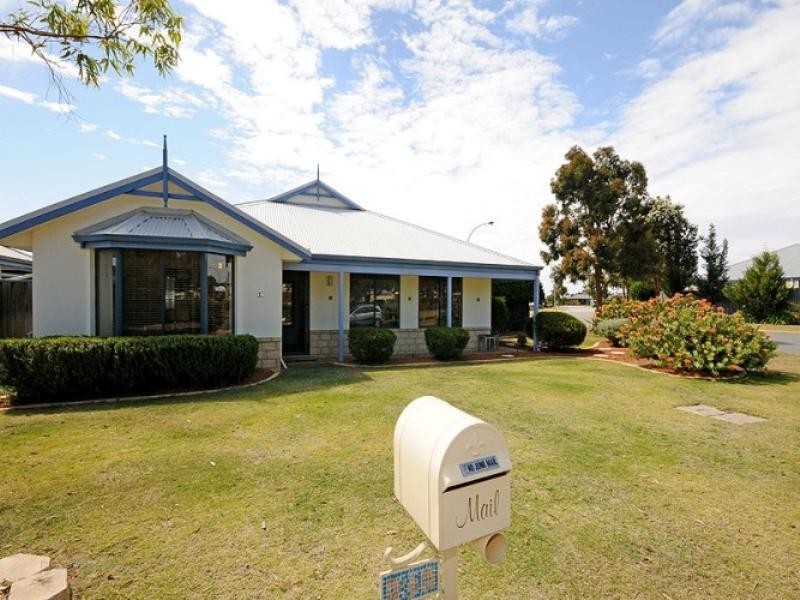 31 Anna Plains Circle, Ellenbrook WA 6069