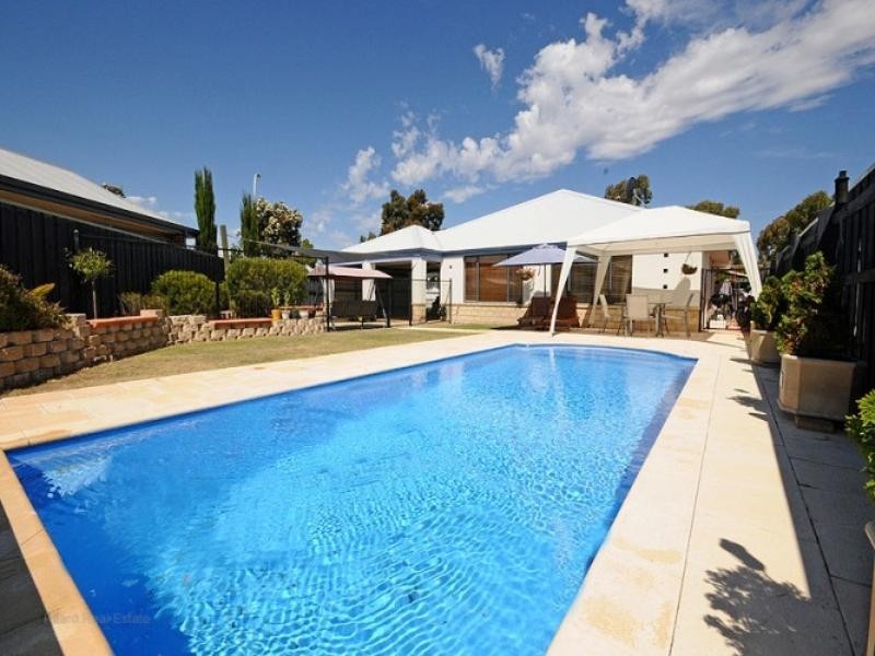 31 Anna Plains Circle, Ellenbrook WA 6069