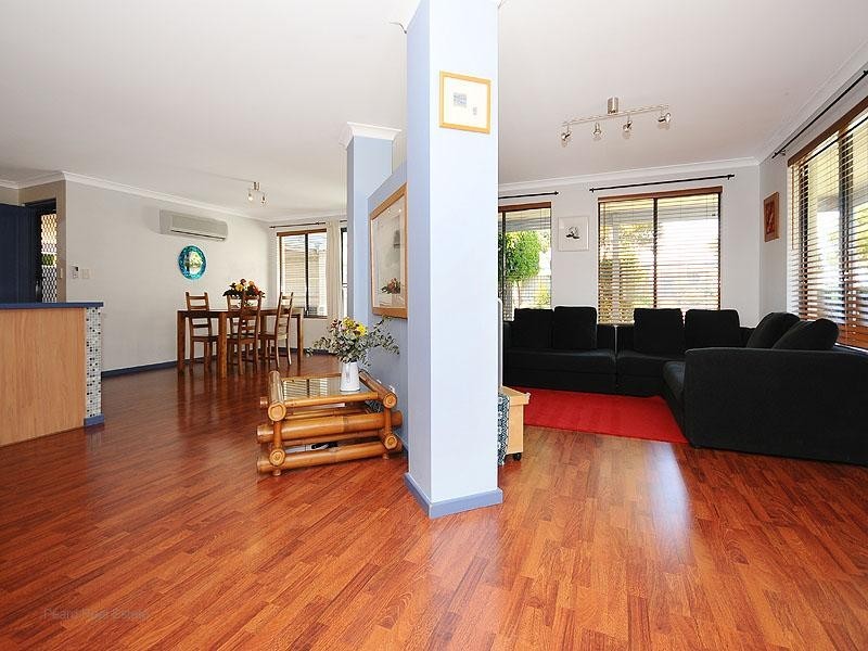 31 Anna Plains Circle, Ellenbrook WA 6069