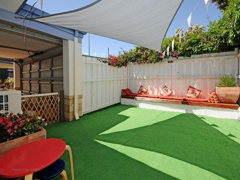 31 Anna Plains Circle, Ellenbrook WA 6069