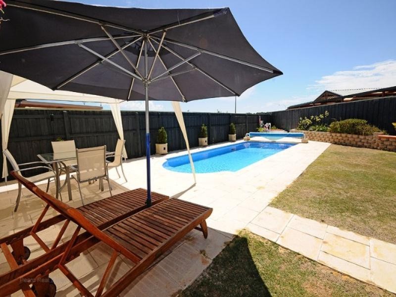 31 Anna Plains Circle, Ellenbrook WA 6069