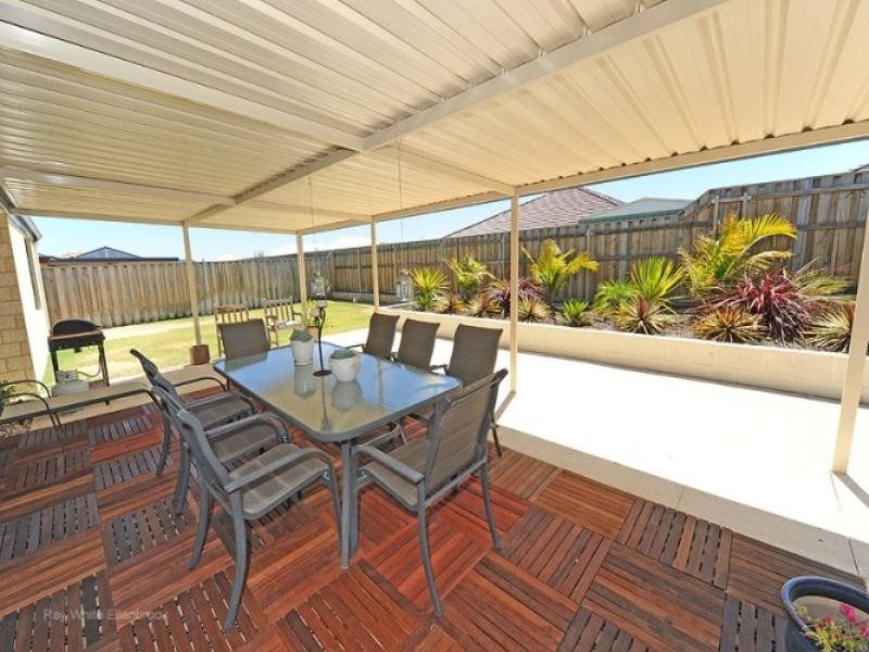 11 Heirisson Turn, Ellenbrook WA 6069