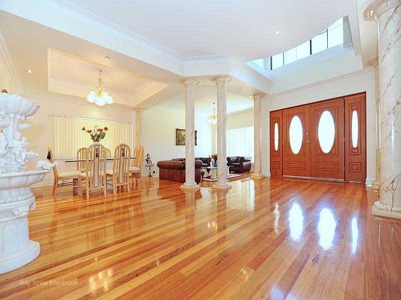 9 Mariners View, Mindarie WA 6030