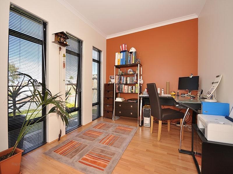 21 Oakhill Heights, Ellenbrook WA 6069
