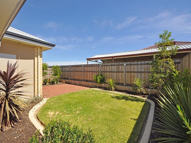 21 Oakhill Heights, Ellenbrook WA 6069