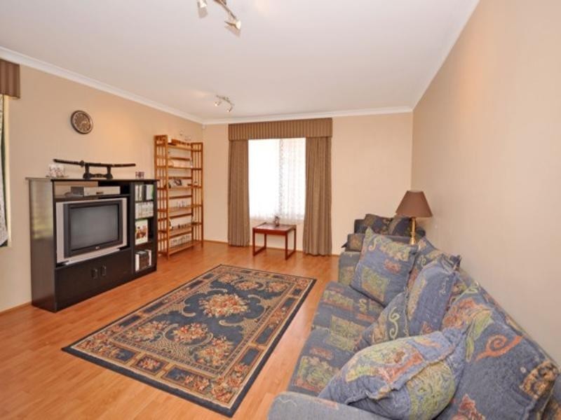 33 Whitchurch Road, Redcliffe WA 6104
