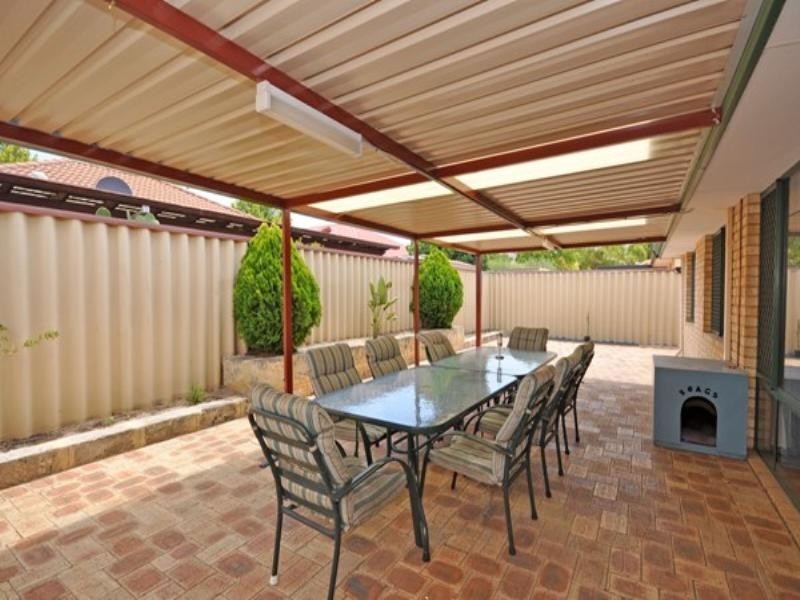 33 Whitchurch Road, Redcliffe WA 6104