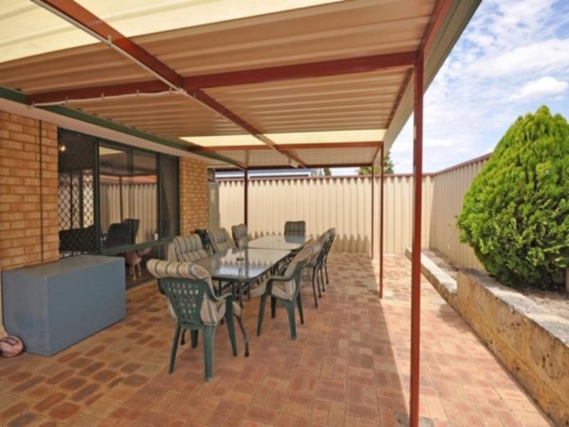 33 Whitchurch Road, Redcliffe WA 6104