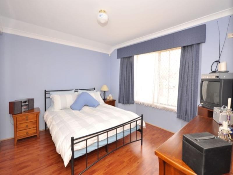 33 Whitchurch Road, Redcliffe WA 6104