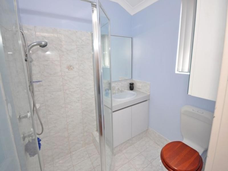 33 Whitchurch Road, Redcliffe WA 6104