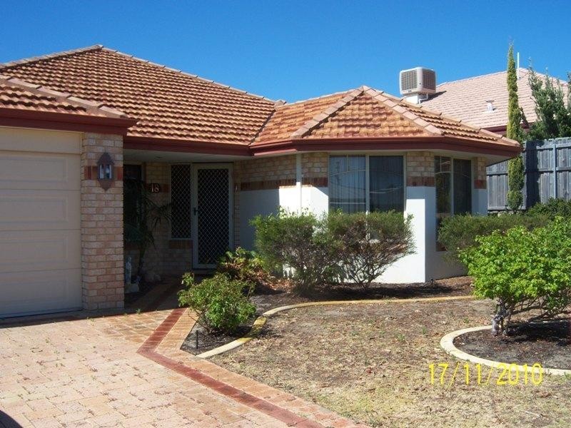 18 Rocklea Crescent, Ellenbrook WA 6069