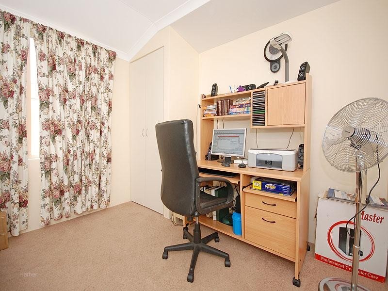 18 Rocklea Crescent, Ellenbrook WA 6069