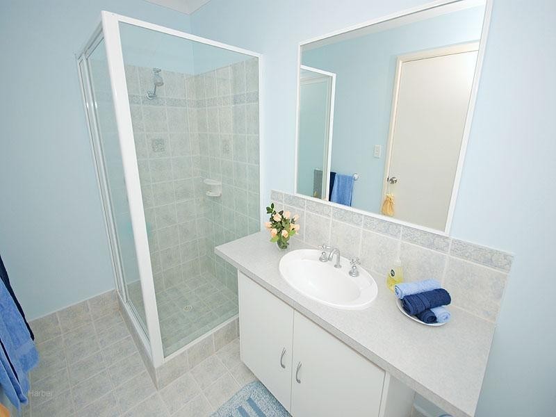 18 Rocklea Crescent, Ellenbrook WA 6069