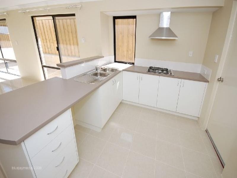 61 Ardmore Parade, Ellenbrook WA 6069