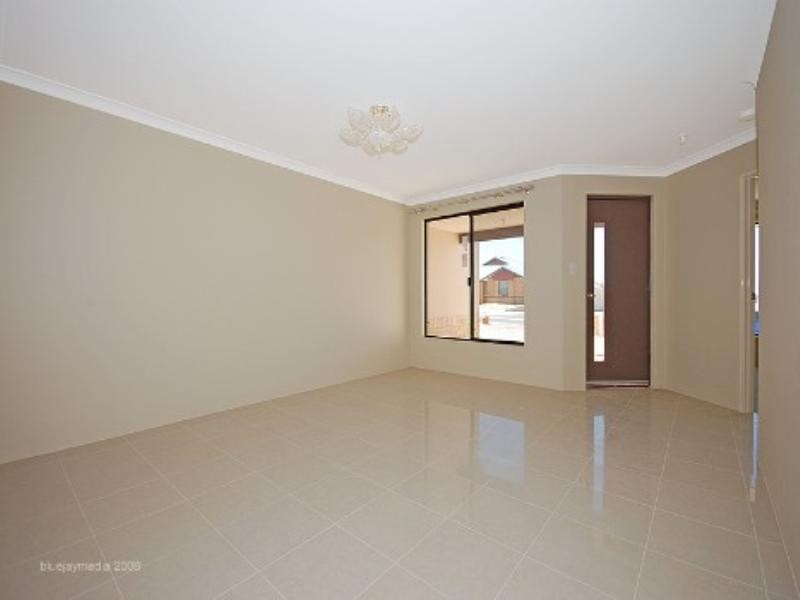 61 Ardmore Parade, Ellenbrook WA 6069