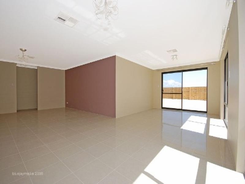 61 Ardmore Parade, Ellenbrook WA 6069