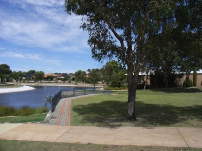 10 Portofino Turn, Ellenbrook WA 6069