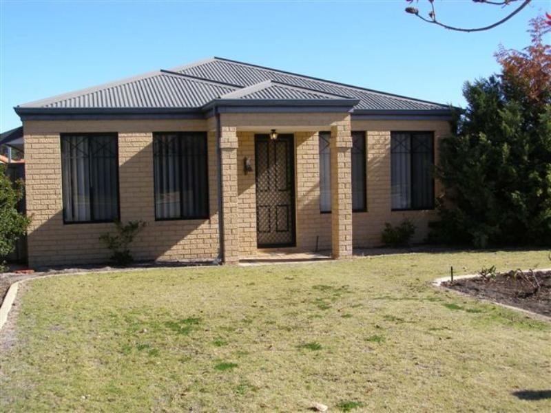 10 Portofino Turn, Ellenbrook WA 6069