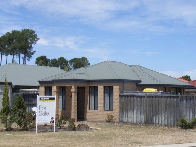 10 Portofino Turn, Ellenbrook WA 6069